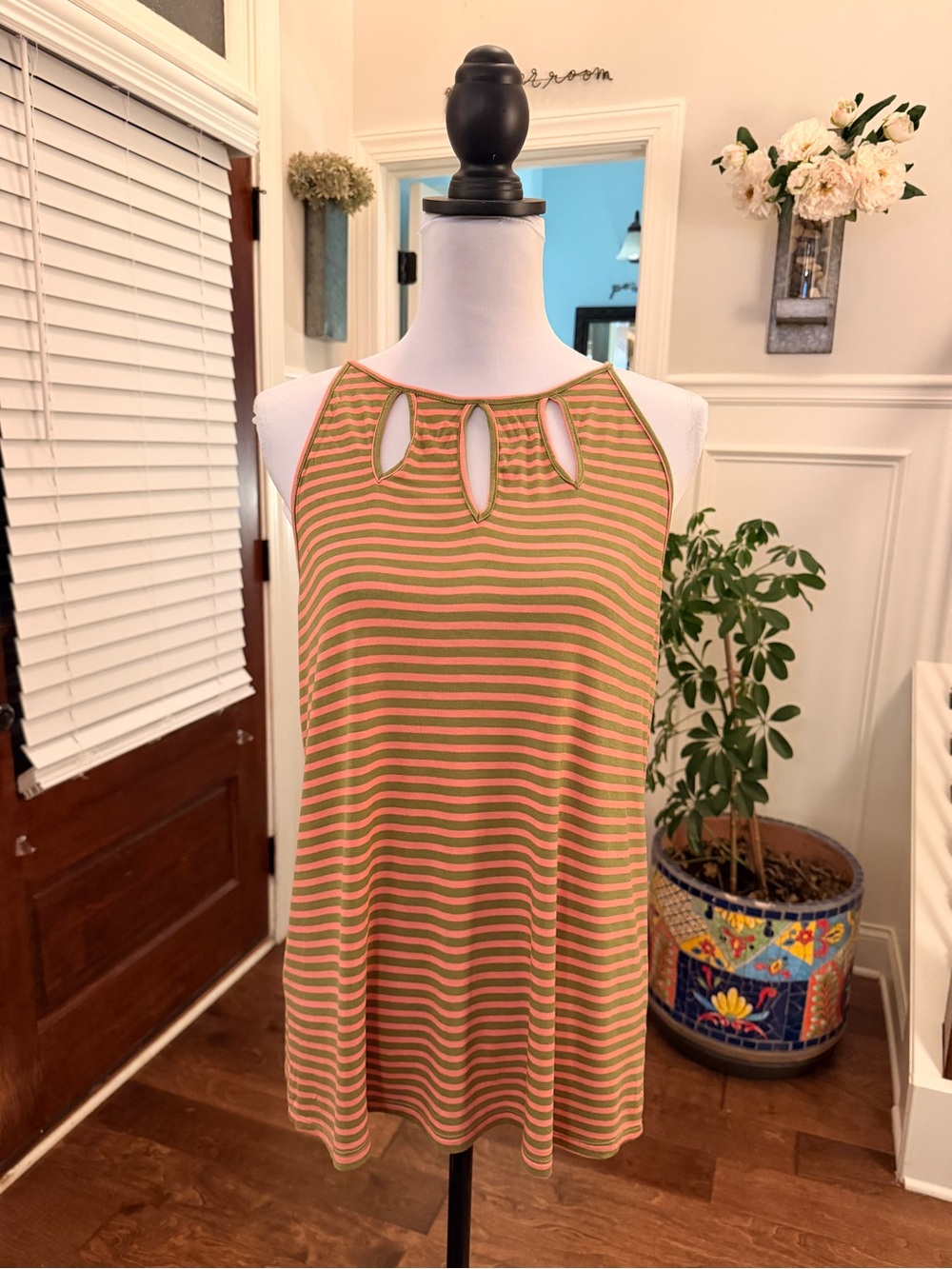 ModCloth NWOT Pink and Olive Striped Keyhole Tank